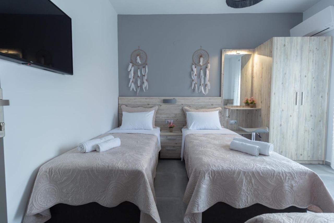 Ferienwohnung Golden Seaside 3 Nea Roda Exterior foto
